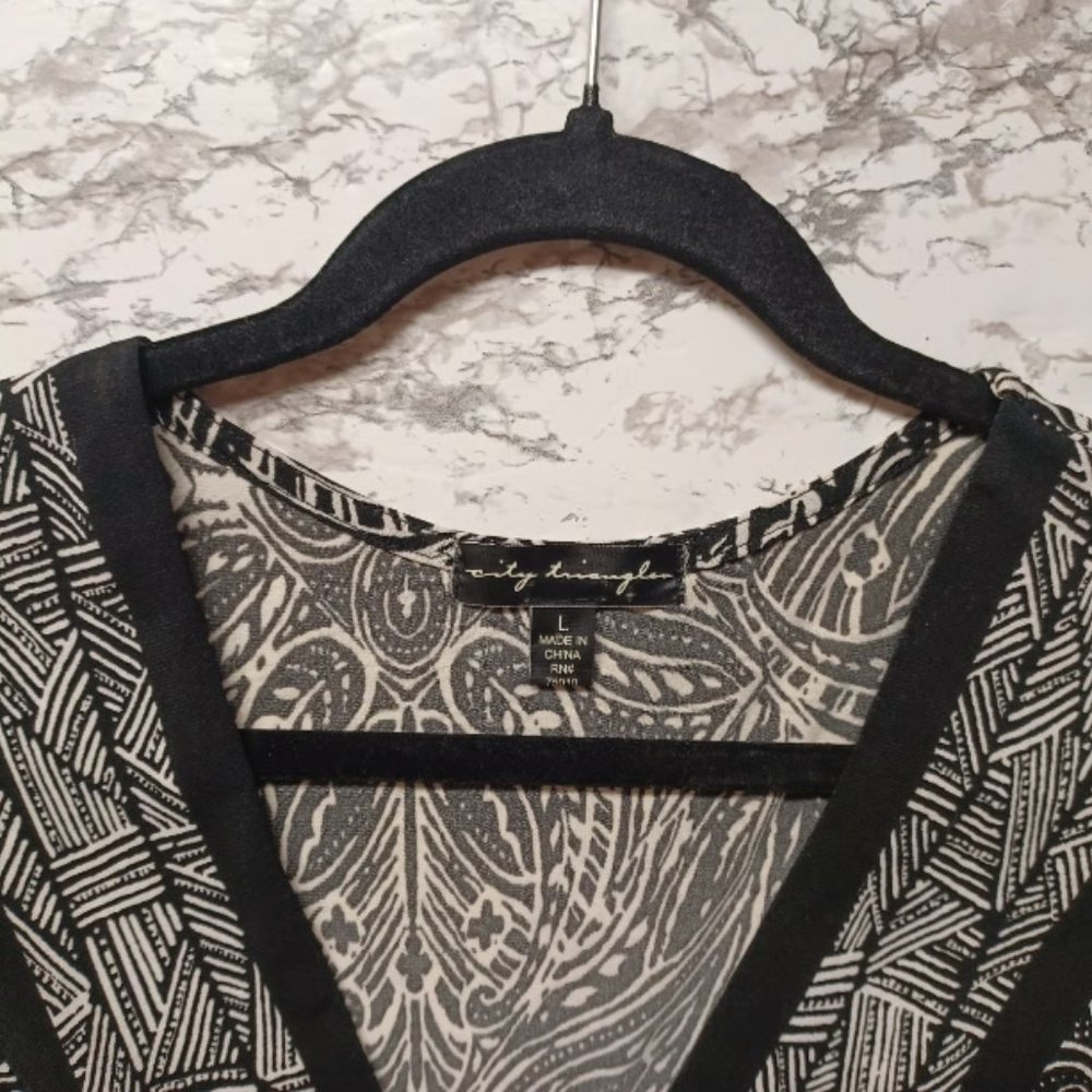 Nwot City Triangles Dress size L - Picture 4 of 7